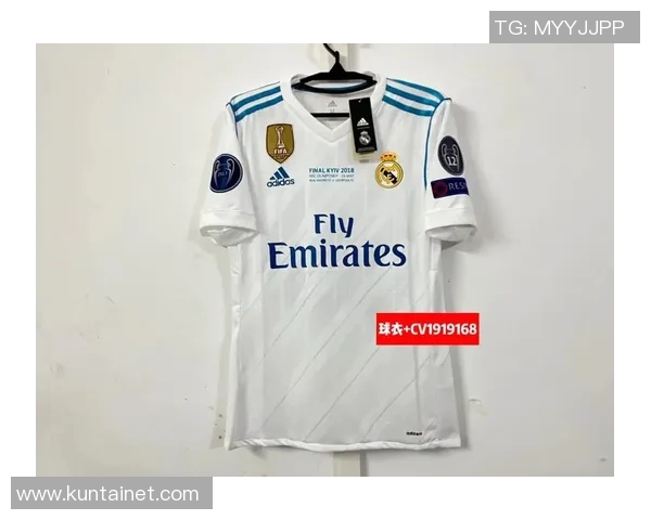 足球装备选购指南：精选球衣推荐助你提升比赛表现与球场风采