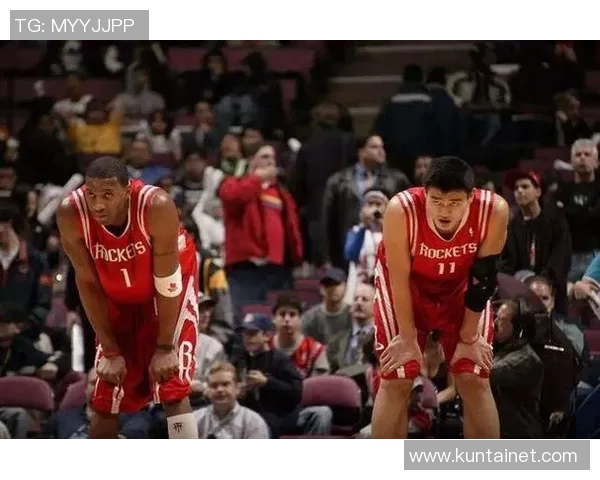 2005年NBA季后赛经典对决火箭队与小牛队精彩录像回顾