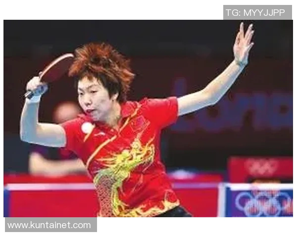 2012年乒乓球女单决赛丁宁与李晓霞的巅峰对决与精彩瞬间回顾