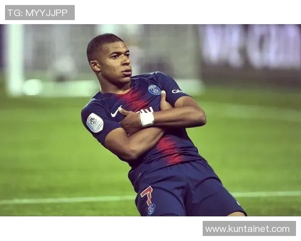 姆巴佩领衔法国队重返巅峰之路球迷期待新赛季精彩表现 姆巴佩领衔法国队重返巅峰之路球迷期待新赛季精彩表现