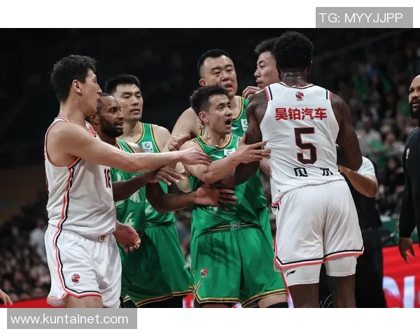 CBA季后赛精彩对决福建队对阵辽宁队直播全程回顾与分析