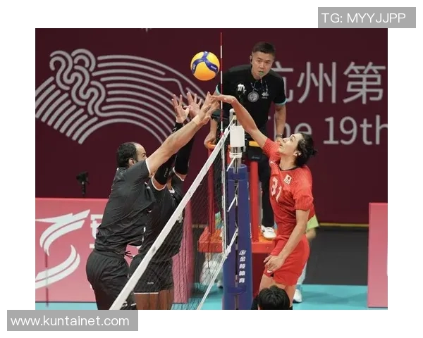 泰国男子排球队对阵卡塔尔队精彩对决引发排球迷热议