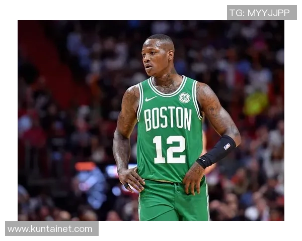 特里罗齐尔的崛起之路:从替补到球队核心的精彩旅程