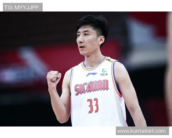 韩硕:从篮球场上的新星到商业领域的多面手之路探索 韩硕:从篮球场上的新星到商业领域的多面手之路探索