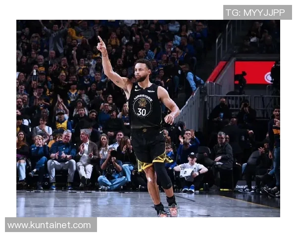 10月20日勇士对爵士精彩直播全程回顾与赛后分析