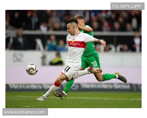 奥格斯堡与纽伦堡的激烈对决谁能在德甲赛场上笑到最后