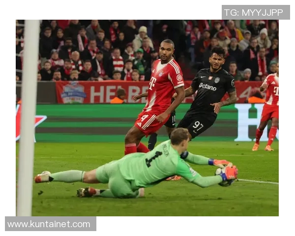 拜仁与利物浦精彩对决全场录像回顾与精彩瞬间分析