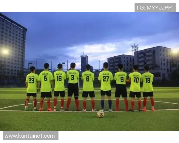 南京足球队表现卓越最新足球比赛经验排名前十揭晓