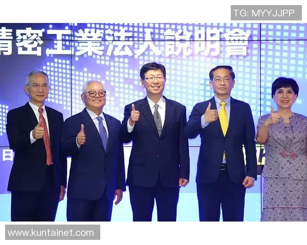 广州攀岩队力压群雄创佳绩力量排名再创新高